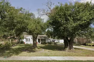 4013 W Swann Ave, Tampa, FL 33609 - Photo 1