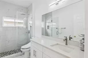 8915 Victoria Isle Pl, Orlando, FL 32829 - Photo 16