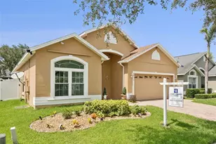 8915 Victoria Isle Pl, Orlando, FL 32829 - Photo 2