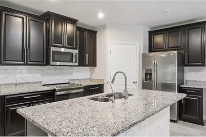 4406 Silver Creek Street, Kissimmee, FL 34744 - Photo 8