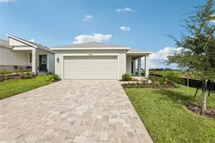 1940 Diamond Head Circle, Haines City, FL 33844 - Photo 1