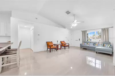 4211 Floating Orchid Court, Saint Cloud, FL 34772 - Photo 4