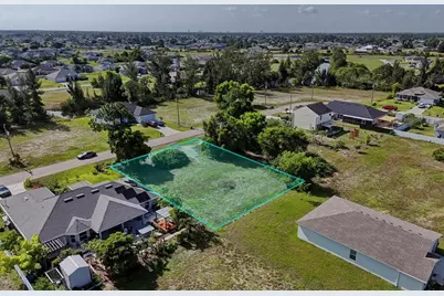 3912 NE 9th Avenue, Cape Coral, FL 33909 - Photo 4