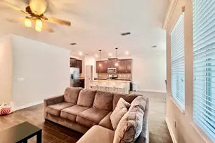 4635 Fairy Tale Cir, Kissimmee, FL 34746 - Photo 8