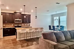 4635 Fairy Tale Cir, Kissimmee, FL 34746 - Photo 6