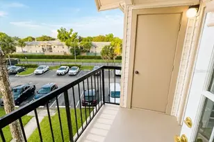1908 Lake Atriums Cir, Orlando, FL 32839 - Photo 12