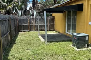 2266 Raeford Rd, Orlando, FL 32806 - Photo 14