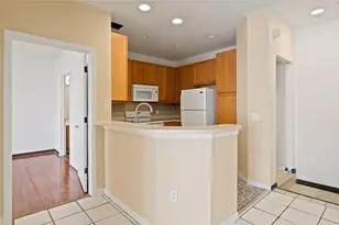 2586 Grand Central Pkwy, Orlando, FL 32839 - Photo 4