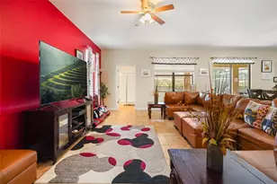1461 Myrtlewood St, Davenport, FL 33896 - Photo 2