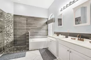 208 Troon Cir, Davenport, FL 33897 - Photo 22
