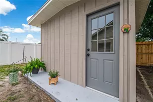 4040 Eagle Feather Dr, Orlando, FL 32829 - Photo 18