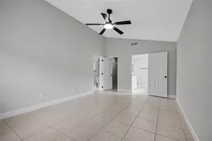 4040 Eagle Feather Dr, Orlando, FL 32829 - Photo 20