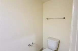 2404 Bella Vista Dr, Davenport, FL 33897 - Photo 20