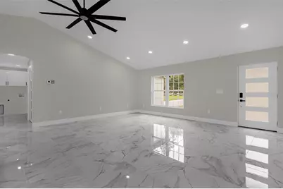19060 SW 57th Pl, Dunnellon, FL 34432 - Photo 8