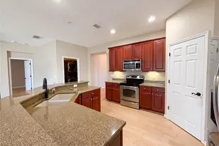 5605 Windsong Oak Dr, Leesburg, FL 34748 - Photo 2