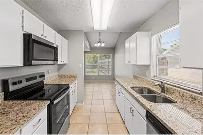 8739 Osage Drive, Tampa, FL 33634 - Photo 6