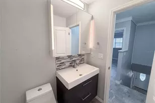 2308 S Park Ave, Sanford, FL 32771 - Photo 8