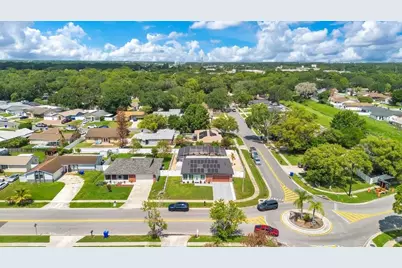 2462 Mill Run Boulevard, Kissimmee, FL 34744 - Photo 36