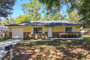 4510 Three Lakes Cir, Orlando, FL 32808 - Photo 6