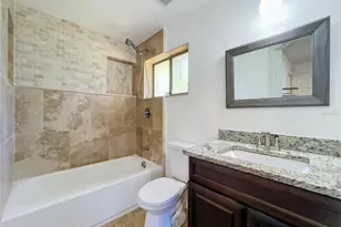 4510 Three Lakes Cir, Orlando, FL 32808 - Photo 24