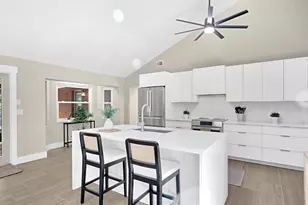 375 Woodstead Cir, Longwood, FL 32779 - Photo 2