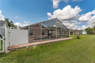 271 Indian Point Cir, Kissimmee, FL 34746 - Photo 24