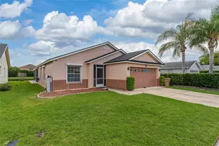 271 Indian Point Cir, Kissimmee, FL 34746 - Photo 2