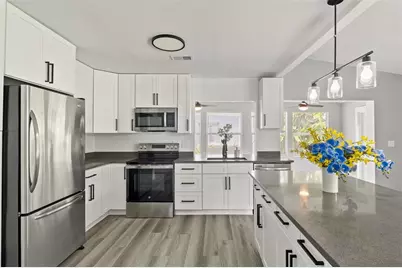 17 S Flag Ct, Kissimmee, FL 34759 - Photo 8