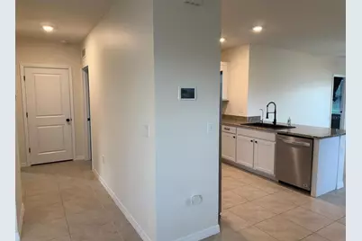 10864 Penny Gale Loop, San Antonio, FL 33576 - Photo 6