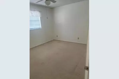 5505 Hernandes Drive #210, Orlando, FL 32808 - Photo 10