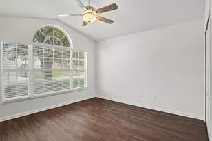 15854 Bay Vista Dr, Clermont, FL 34714 - Photo 2
