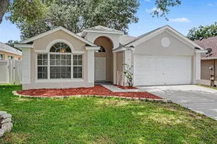15854 Bay Vista Dr, Clermont, FL 34714 - Photo 1