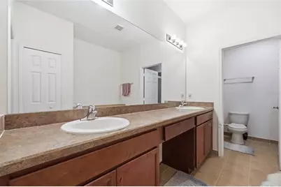 1940 Portofino Meadows Boulevard, Orlando, FL 32824 - Photo 36