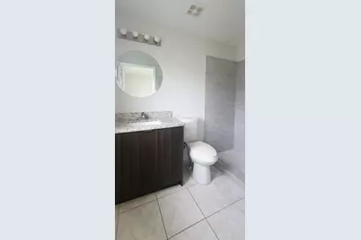 1215 Barefoot Bay Drive, Orlando, FL 32824 - Photo 6