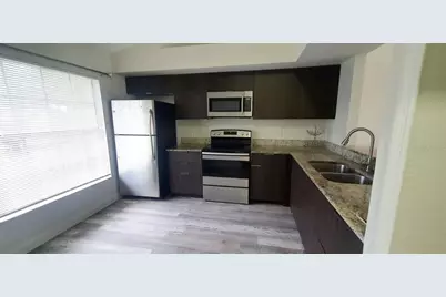 1215 Barefoot Bay Drive, Orlando, FL 32824 - Photo 2