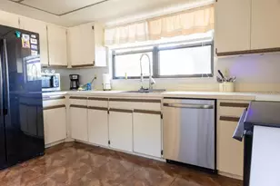 1707 Whispering Dr E, Largo, FL 33771 - Photo 6
