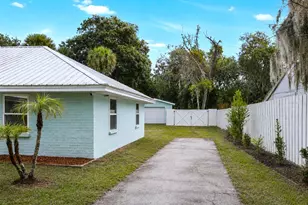 103 S Flagler Ave, Edgewater, FL 32132 - Photo 12