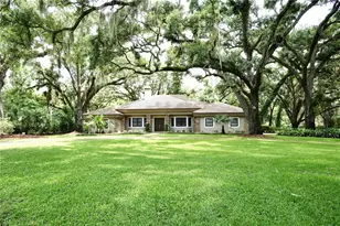 15717 E Oakland Ave, Winter Garden, FL 34787 - Photo 2