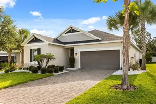 1151 Lakeside Estates Dr, Apopka, FL 32703 - Photo 2