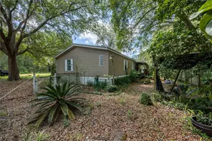 819 Lenore Ave, Interlachen, FL 32148 - Photo 28