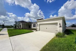 5157 Green Belt Dr, Haines City, FL 33844 - Photo 2