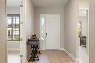 19358 Banfield Pl, Orlando, FL 32827 - Photo 4