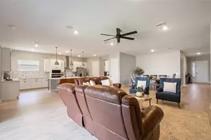 19358 Banfield Pl, Orlando, FL 32827 - Photo 22