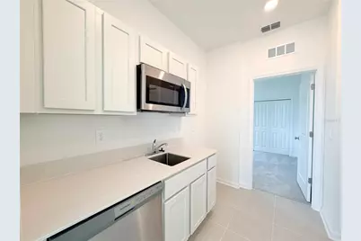 5157 Green Belt Drive #UNIT B, Haines City, FL 33844 - Photo 6