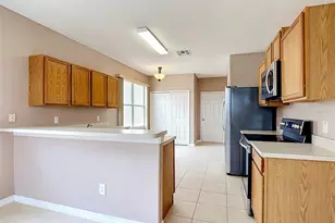 209 Sunset View Dr, Davenport, FL 33837 - Photo 12