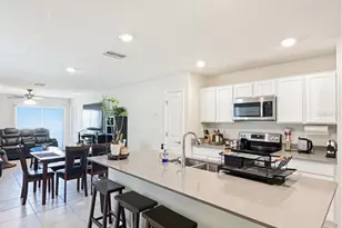 1988 Traverse Wy, Kissimmee, FL 34746 - Photo 4