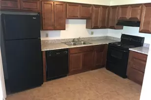 2415 S Cedar Ave, Sanford, FL 32771 - Photo 4