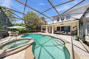 561 Harriswood Ct, Davenport, FL 33837 - Photo 2