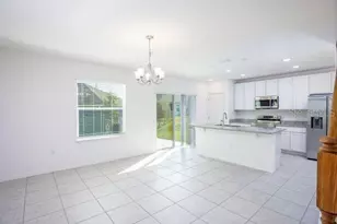 8099 SW 9th Ln, Gainesville, FL 32608 - Photo 6