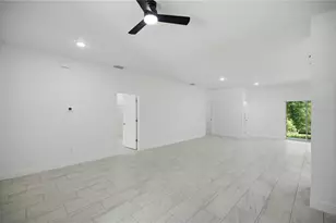 10735 N Malva Way Dr, Citrus Springs, FL 34434 - Photo 8